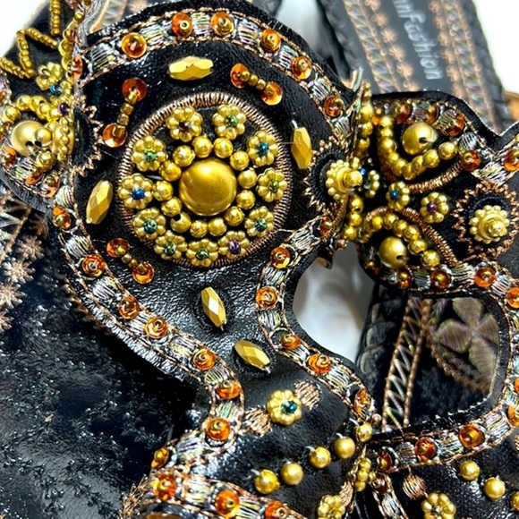 John Fashion Beaded & Embroidered Designer Boho Sandals - Picture 2 of 7